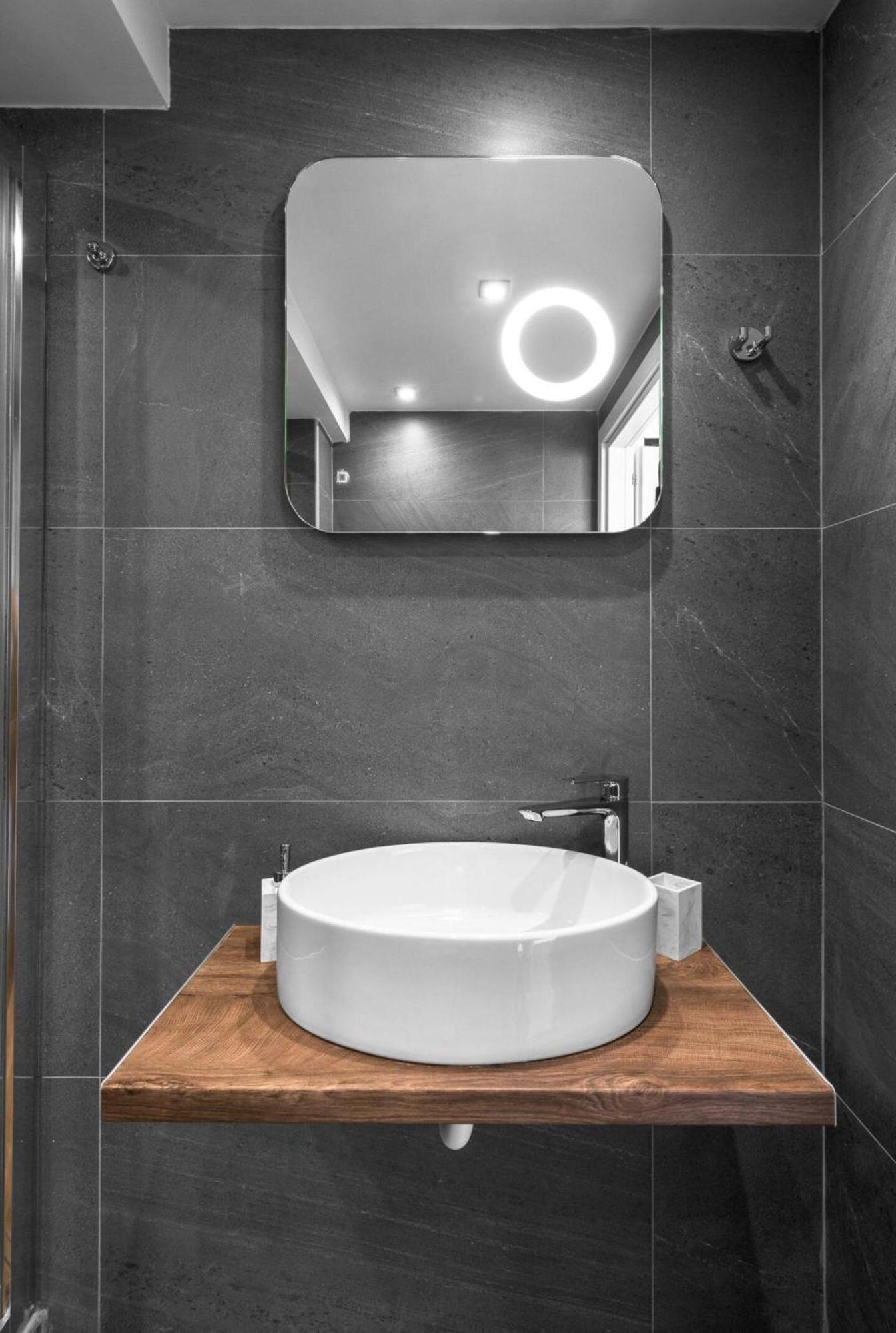 Ultima, Nilie Hospitality Mgmt Appartement